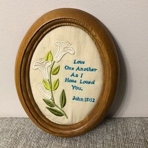 VINTAGE Russ  Traditional Treasure  frame